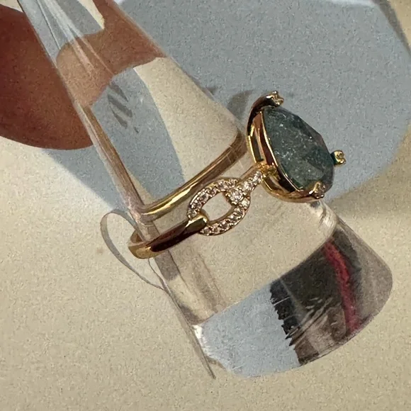 ✨ Eternal Balance Ring – London Blue Sapphire Ice Crystal ✨ - Picture 6 of 11